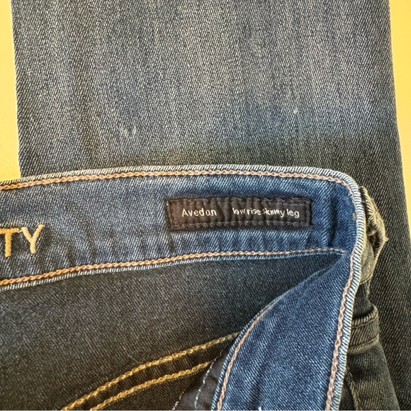 Citizens of Humanity jeans size 28 - Picture 3 of 8